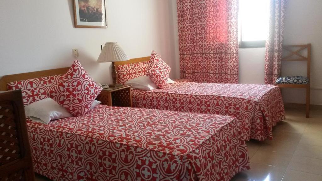 אסילה Hotel Zelis מראה חיצוני תמונה