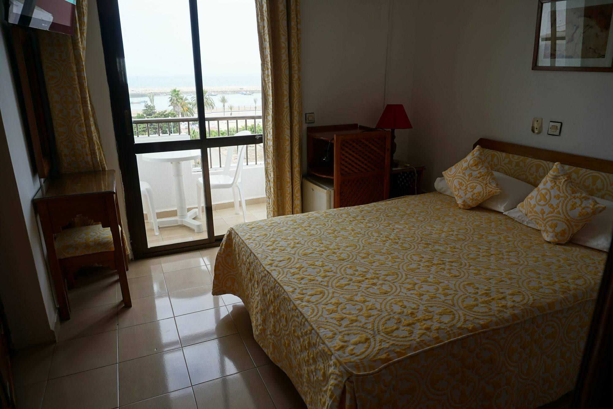 אסילה Hotel Zelis מראה חיצוני תמונה